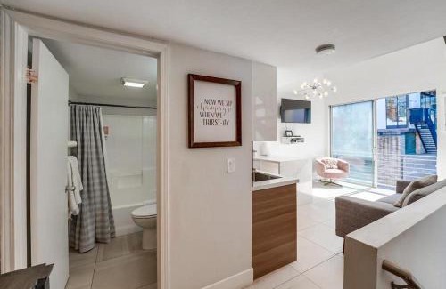 Little Italy Casa | Kettner Row 2