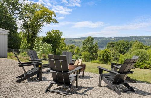 Hammondsport Casa | Keuka Lake View Firepit Wineries Nearby