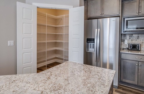 Penn Yan Casa | Keuka Lake view! WELCOME to CASA DEL LAGO UNIT #40