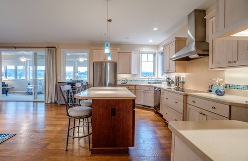 Town of Milo Casa | Keuka Sunset Retreat | 5 Bed, 3.5 Bath