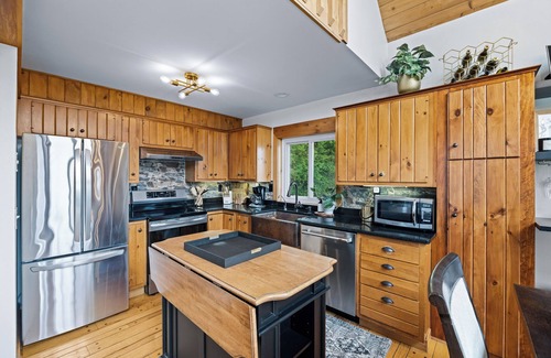 Town of Jerusalem Casa | Keuka Vines Peace of Mind