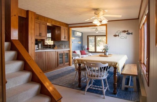 Town of Jerusalem Cabaña | Keukation - A Beautiful Lakefront Home.