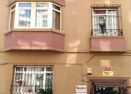 Rasimpasa Hostal | Kevin's Hostel