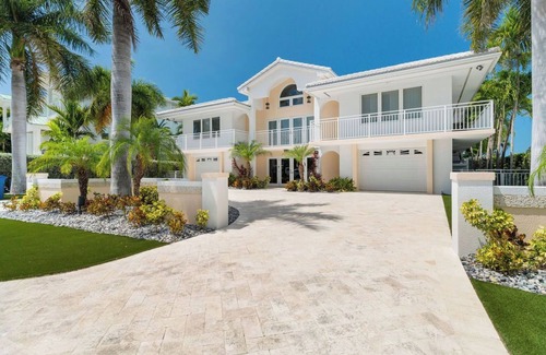 Coury Casa | Key Colony Beach Open Water Serenity
