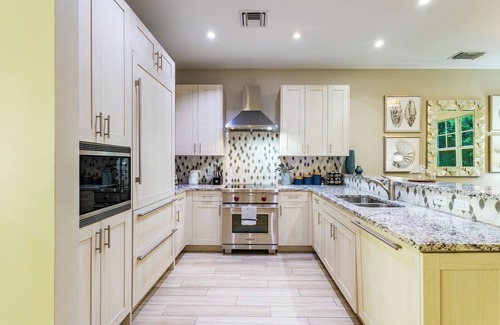 Rock Harbor Villa | Hideaway with Resort Privileges