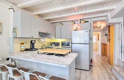 Key Largo Village Casa | Key Largo Home w/ Dock & Private Beach Access