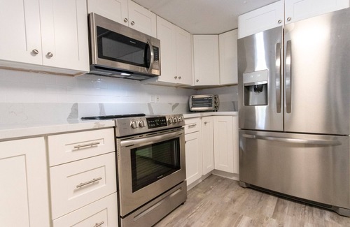 Sexton Cove Estates Casa | Key Largo actualizó Mobile Home 3/1. 5 con 60 pies en canal con tiki grande