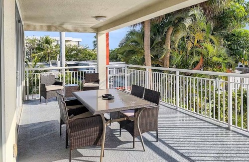 White St. Gallery Condominio | Key West Condo 2B/2B with Pool & Boat FREE Slip