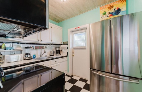 Flamingo Parks Casa | Key West Cottage a Charming Bungalow Retreat