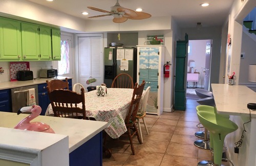 Villas Casa | Disfruta la temporada navideña en Key West en Cape May