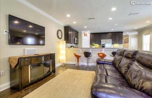 Port Tampa City Casa | Key West style Tri-lvl 4br 3ba TownHome