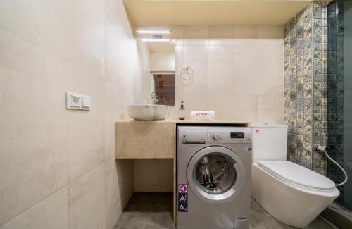 Arzakan Apartamento | KeyGo Studio #0183 next to the Cascade