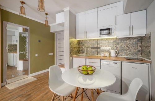 Arzakan Apartamento | KeyGo Studio #0183 next to the Cascade
