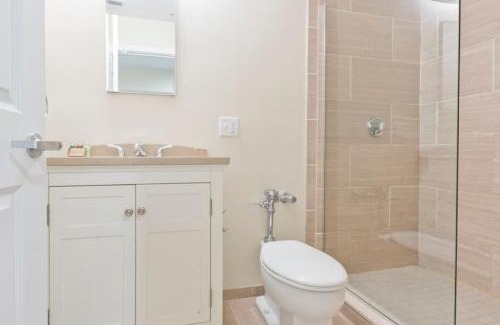 Downtown Boston Apartamento | Keyless Entry Laundry in Bldg Pet Friendly