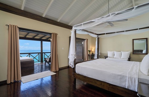 Johnson's Point Complejo | Keyonna Beach - All Inclusive - Couples Only