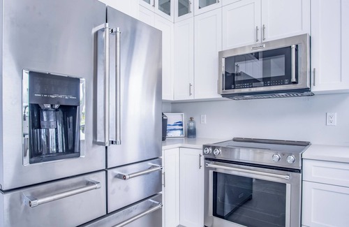 Big Pine Key Casa | Keys Breeze | 2 bedroom, 2 bathroom canalfront home
