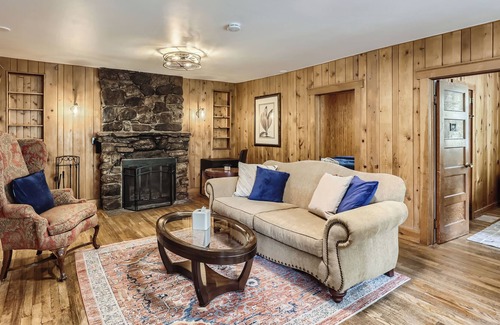 Idaho Springs Condominio | Keystone: Work and Play Creekside Condo