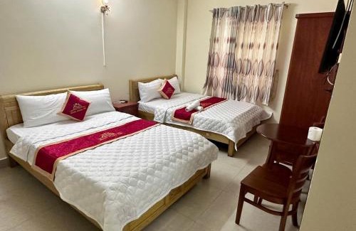 Tan Phu District Hotel | Khách Sạn Hoàng Anh