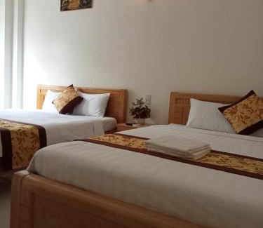 Con Son Hotel | Khách sạn Trọng Tín