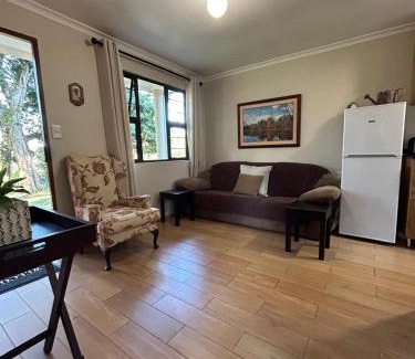 Hillcrest Apartamento | Khaled Estate Cottages - unit A