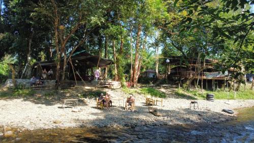 Khlong Sok Otro | Khaosok August Freedom Camp