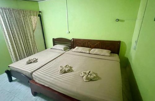 Khlong Sok Cama Y Desayuno | Khaosok Happy House