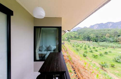 Khlong Sok Complejo | Khaosok River Stone Resort & Camp