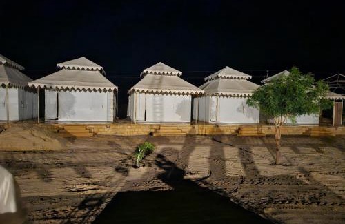 Jaisalmer Hotel | Kharai desert luxury camp