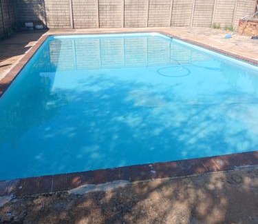 Brakpan Otro | Kharimbi Camp House