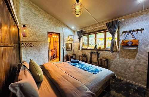 Dong Van Cama Y Desayuno | Khói Homestay and Restaurant