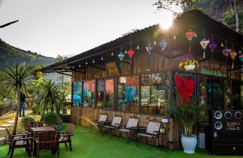 Moc Chau Cabina | Khu Nghỉ Dưỡng Tâm An 999 & Coffee