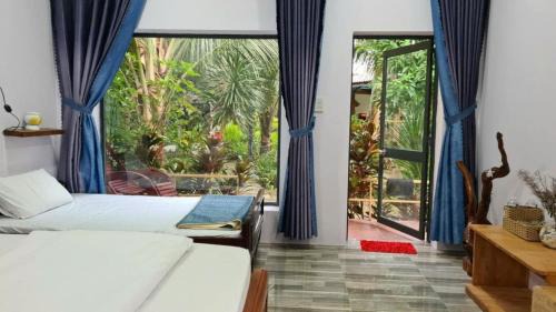 Tuy Hoa Hotel | Khu Vườn Tỉnh Thức Tâm Giao Homestay & Coffee