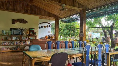 Tuy Hoa Hotel | Khu Vườn Tỉnh Thức Tâm Giao Homestay & Coffee