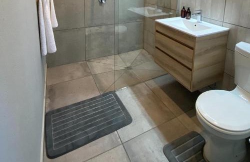 White River Cabina | Khululeka Safaris Lodge