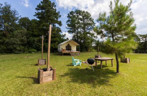Coldspring Otro | Khushatta Hills Ranch Glamping - Aunt B