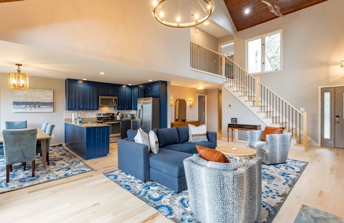Vanderhorst Plantation Casa | Kiawah Home- Includes Bikes/14 min walk to Beach. 4 Bedrooms - 7 beds/ 2.5 Bath