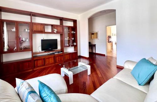 Varese Apartamento | Kibilù - Family Space in Central Varese Bright & Large
