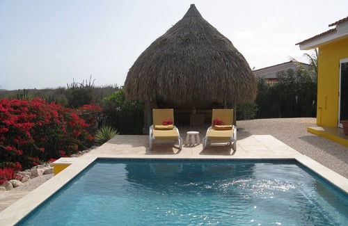 Fontein Villa | Kibrahacha A27 Resort Villapark Fuente