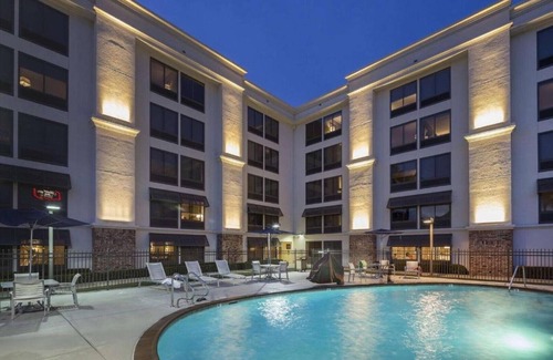 Kearny Mesa Casa | KICK BACK NEAR MCAS MIRAMAR AND SAN DIEGO STATE
