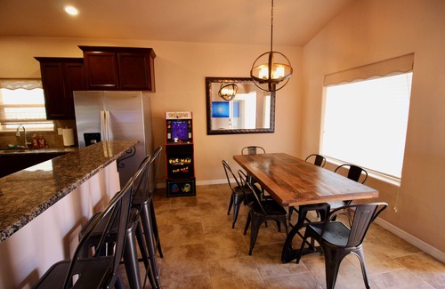 Carlsbad Casa | ¡Relájate y relájate! Este lugar es precioso - 10 plazas