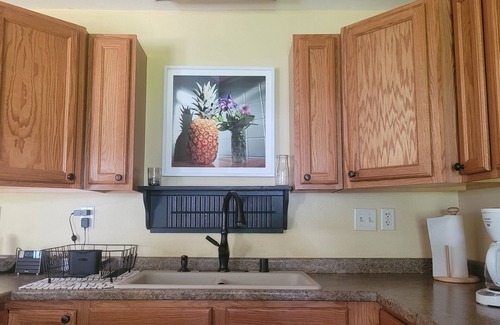 Haney Otro | Kickapoo River Farmhouse