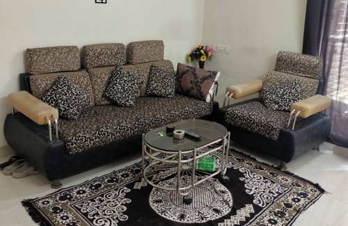 Kurla Apartamento | Kickback and relax in this calm and peaceful place 5 min to pheonix mall