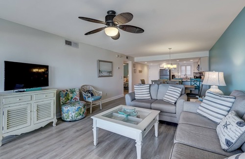 Fernandina Beach Condominio | Kid Friendly Condo with Stunning View of the Atlantic by RedAwning