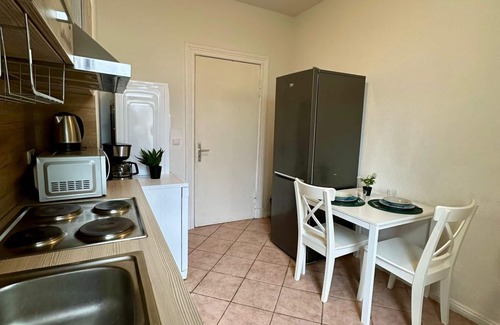 Neumuenster Casa | Kieler Straße 73 W3 - 3 bedrooms with 2 bathrooms