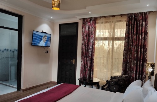Machakos Hotel | Kiikaloh Grand Resort