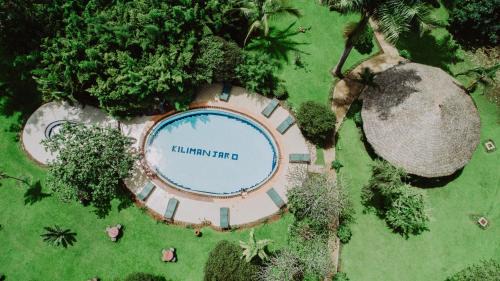 Moshi Cabina | KILEMAKYARO Mt LODGE