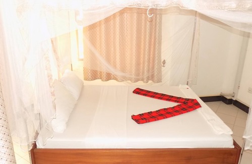 Moshi Hotel | Kili Palace