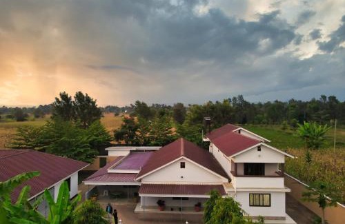 Weru Weru Casa | Kilimanjaro Country House