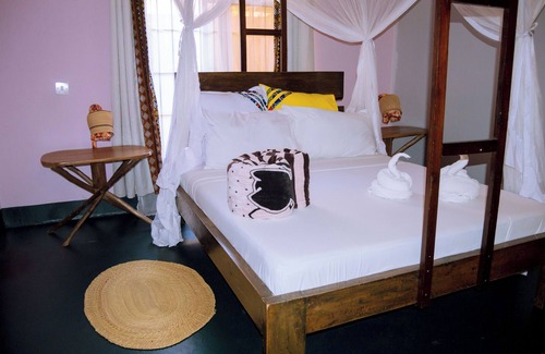 Moshi Hotel | Kilimanjaro Scenic Lodge
