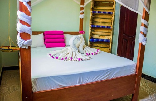 Moshi Hotel | Kilimanjaro Summit Lodge